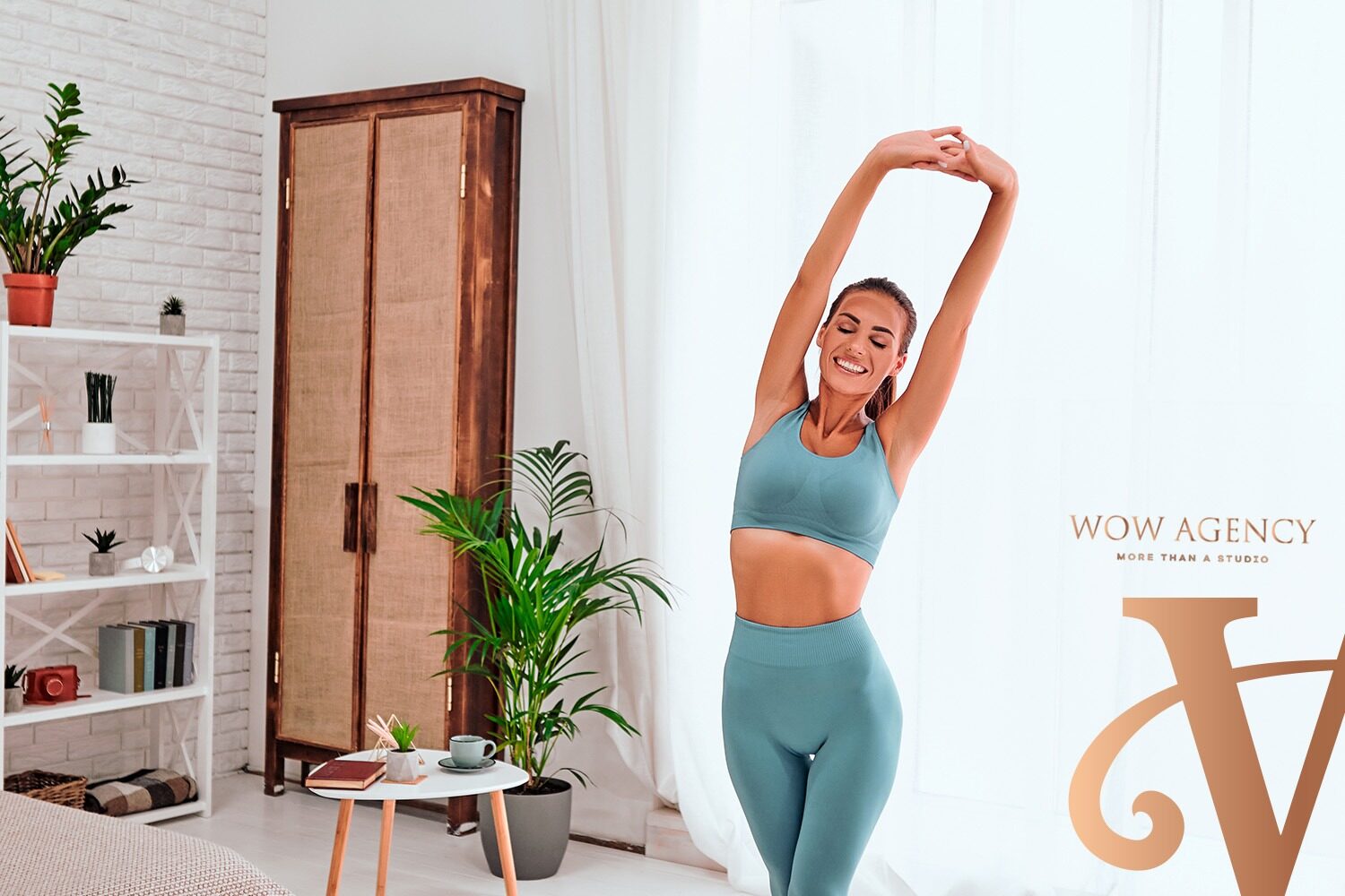 Wow Agency | 5 minute de stretching între sesiuni – scutul tău anti‑dureri de care ai nevoie